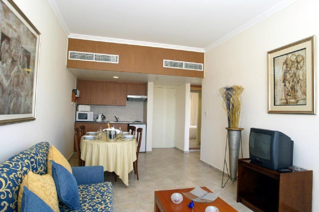Panareti Coral Bay Resort Екстер'єр фото
